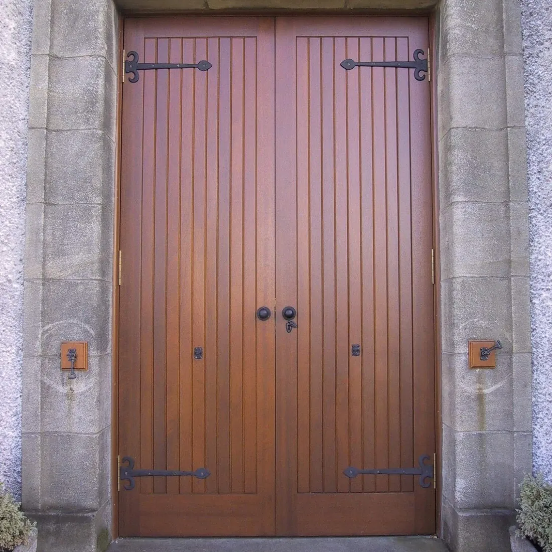 Timber Doors 